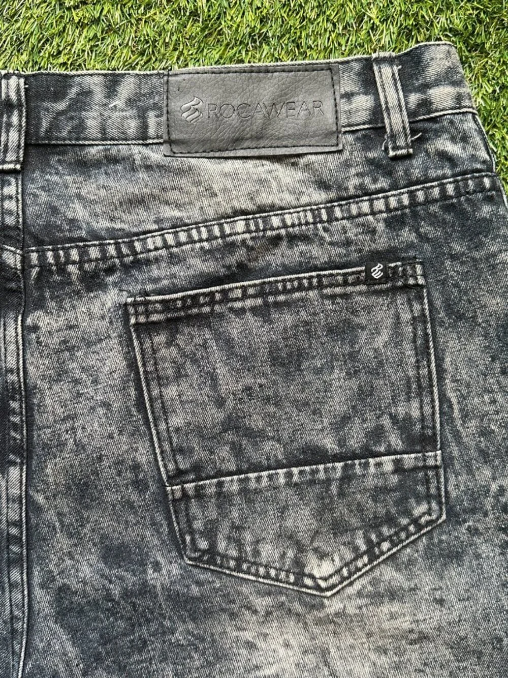 Vintage Rocawear Spellout Logo Side Tape Acid Wash Denim Shorts Black Men's W38